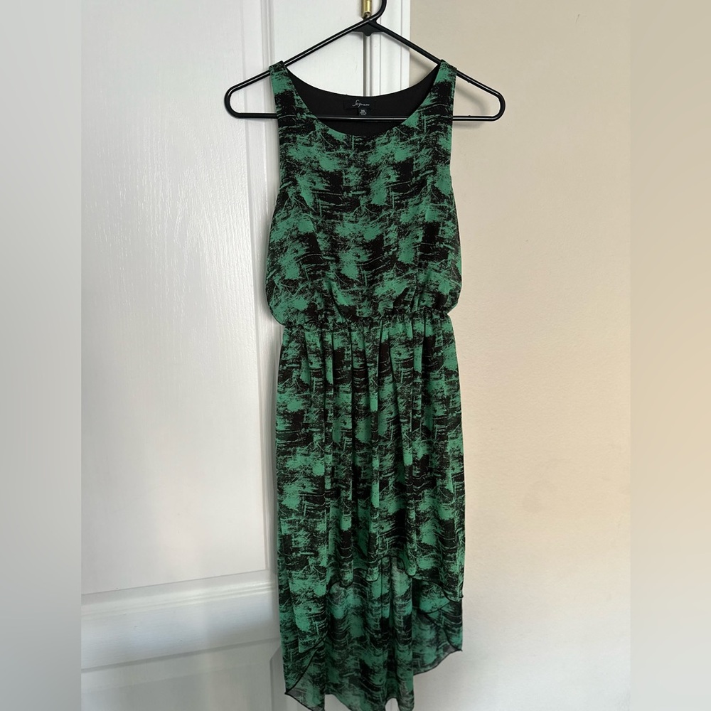 *4 for $12! Women’s hi-low Dress